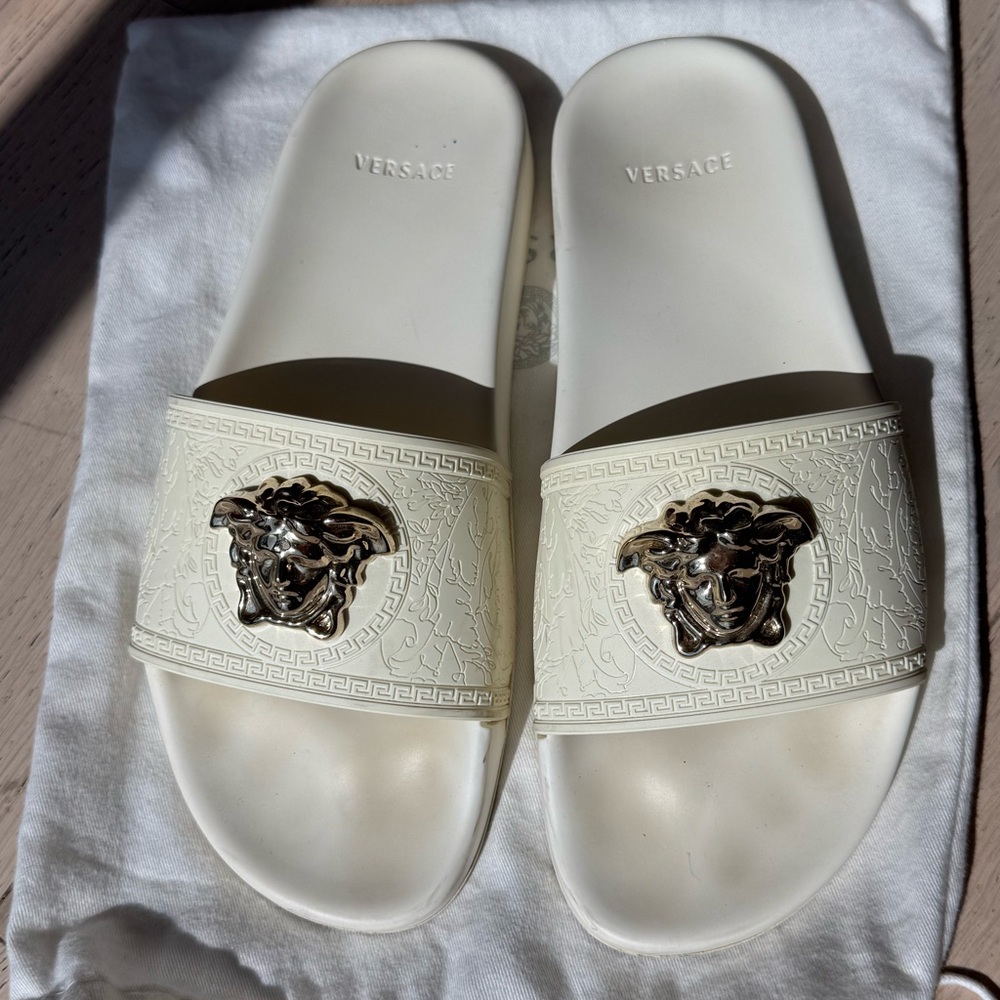 VERSACE Medusa Palazzo Slides slipper sandals white
